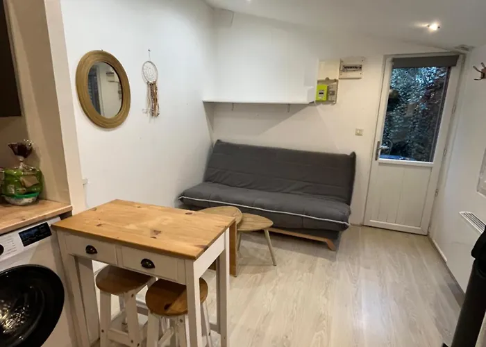 Maisonnette Avec Jardin Apartment Angers